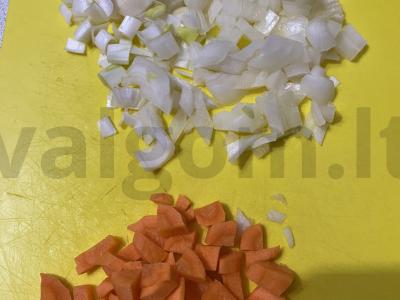 Miško grybų sriuba Žingsnis 1