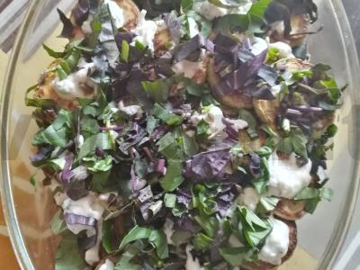 Kepti cukinijos su česnako padažu pagrindine nuotrauka