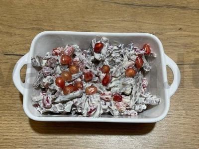 Lengvas jautienos širdies salotas su granatu pagrindine nuotrauka