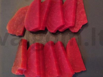 Salotos su batatu, burokėliais ir Briuselio kopūstais Žingsnis 1