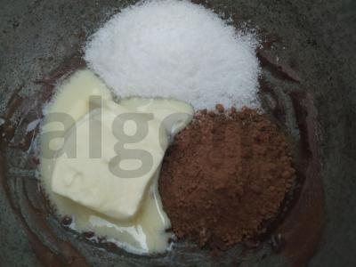 Šokoladinis keksiukas su migdolų pienu ir varškės įdaru Žingsnis 4