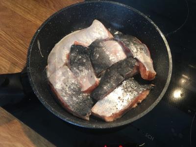 Lašišos ir brokolių apkepas Žingsnis 3