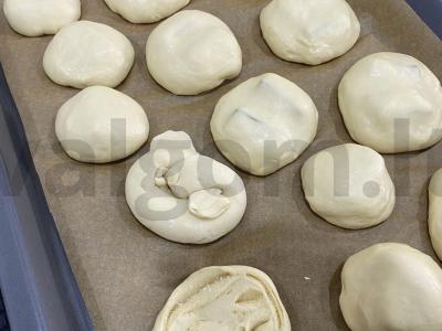 Saldžios bandelės su marmeladu Žingsnis 3