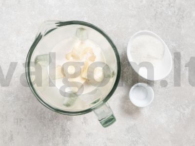 Banano-pieno kokteilis per penkias minutes Žingsnis 2