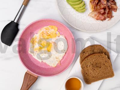 Rytinis sumuštinis su avokadu, bekonu ir pomidorais „Pink Paradise“ Žingsnis 1