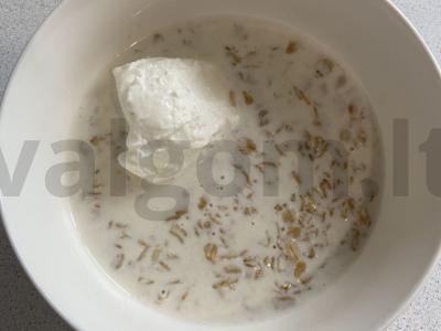 Herkulesas su varške ir vaisiais pusryčiams Žingsnis 4