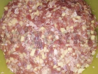 Pyragėliai su mėsa ir bulvėmis pagal tatarų receptą orkaitėje Žingsnis 2