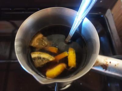 Kavos gėrimas su mandarinų ir citrinos skoniu Žingsnis 3