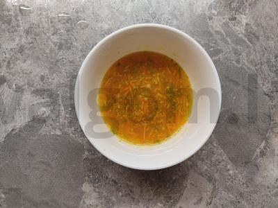 Skanūs vištienos sparneliai su citrusiniais vaisiais Žingsnis 1