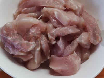 Šiltas vištienos salotas vakarienei Žingsnis 1