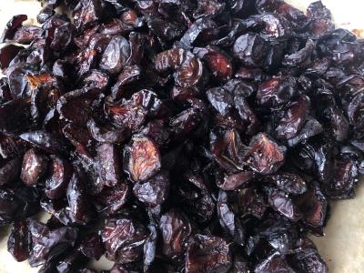 Džiovinti slyvos orkaitėje pagrindine nuotrauka