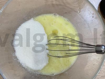 Šokoladiniai keksiukai su linų sėmenų aliejumi Žingsnis 2