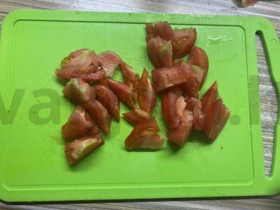 Salotas su stracciatella sūriu Žingsnis 1