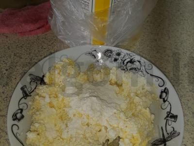 Varškės apkepas su šaldytomis uogomis Žingsnis 3