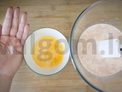 Braškės blynai su grietinėle Žingsnis 2