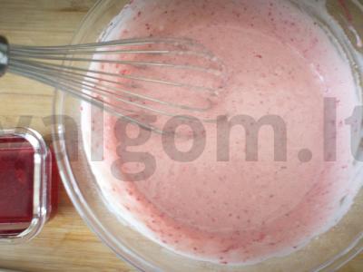 Braškės blynai su grietinėle Žingsnis 7