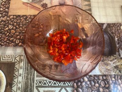 Pica „Dūševnaja“ su vištiena, dešra ir sūriu Žingsnis 5