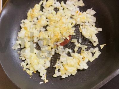 Bulvės su kiaulienos troškiniu Žingsnis 1