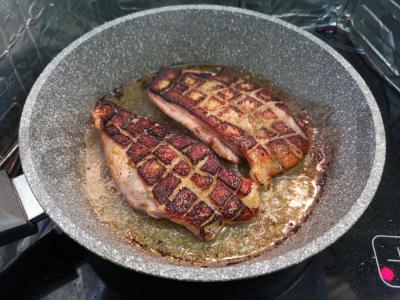 Anties krūtinėlė apelsinų marinate Žingsnis 5