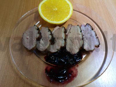 Anties krūtinėlė apelsinų marinate pagrindine nuotrauka