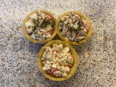 Salotas „Mėsos tartaletės“ pagrindine nuotrauka