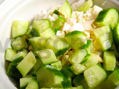 Salotas su jaunu česnaku Žingsnis 3