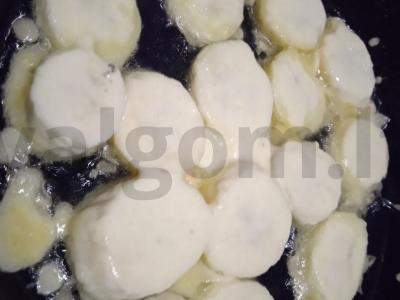 Bananai tešloje su mėlynėmis Žingsnis 2