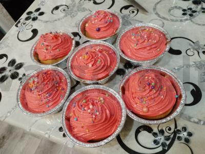 Paprasti keksiukai su kremu Žingsnis 8