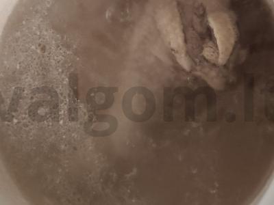 Borščas su pomidorų pasta pietums Žingsnis 1