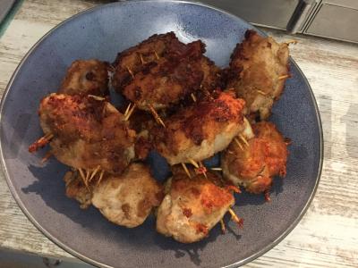 Vištienos šlaunelės su žolelėmis pagrindine nuotrauka