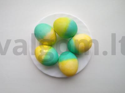 Namų kiaušiniai Velykoms pagrindine nuotrauka