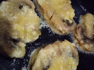 Kepti pievagrybiai su azijietišku padažu Žingsnis 2