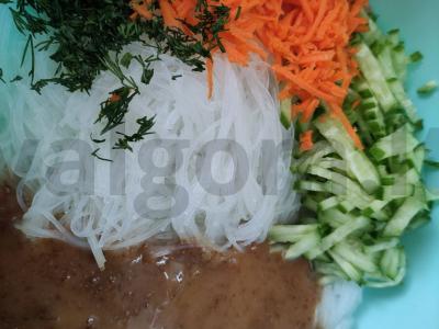 Daržovių funčozė su sojų padažu Žingsnis 3