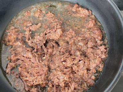 Makaronai su troškiniu Žingsnis 1