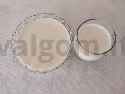 Daugiakampis želė su braškėmis ir grietinėlės kremu Žingsnis 2