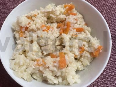 Ryžiai su mėsa ir daržovėmis skubiai pagrindine nuotrauka