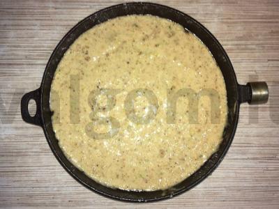 Namų pyragas-apverstas su agrastais Žingsnis 7