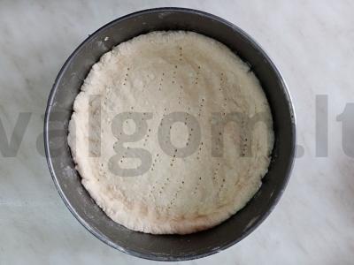 Paprastas vyšnių pyragas su varškės tešla Žingsnis 7