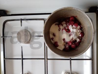 Paprastas vyšnių pyragas su varškės tešla Žingsnis 8