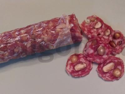 Salotos su saliami, melionu ir pomidorais Žingsnis 2