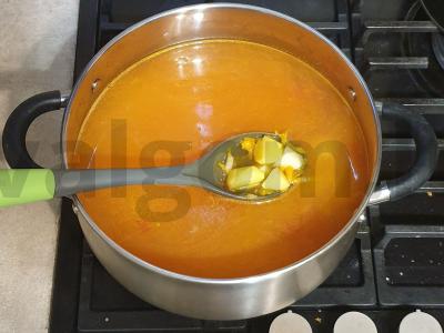 Suomijos žuvienė iš šviežios lašišos Žingsnis 6