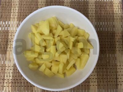 Raudonos lęšiai sriuba-pyragas vištienos sultinyje Žingsnis 1