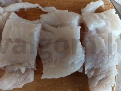 Švelni žuvis su troškintomis daržovėmis Žingsnis 1