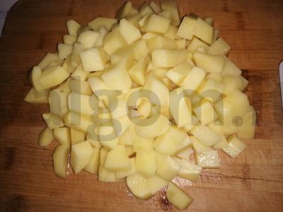 Kepta kiauliena su bulvėmis ir pupelėmis Žingsnis 5