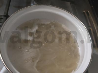 Tolimųjų Rytų makaronai su cukinija ir faršu Žingsnis 5