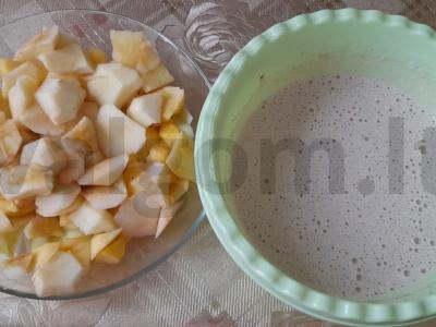 Šokoladinė šarlotė su obuoliais Žingsnis 1