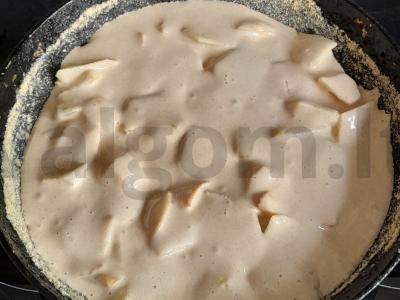 Šokoladinė šarlotė su obuoliais Žingsnis 3