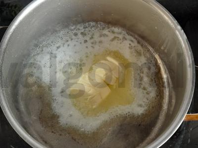 Šokoladinė šarlotė su obuoliais Žingsnis 5