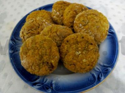 Kvapnūs sausainiai iš moliūgo, avižų, varškės ir prieskonių pagrindine nuotrauka