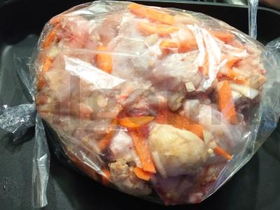 Vištiena maišelyje su daržovėmis Žingsnis 3